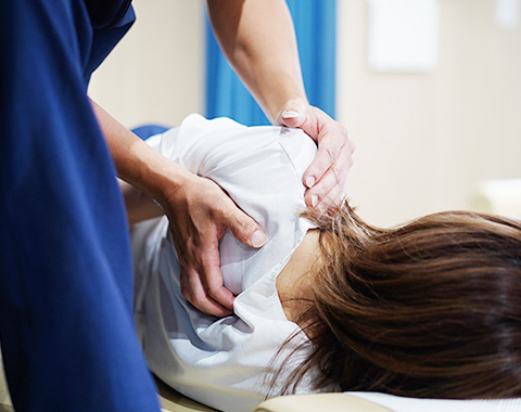 えいじ鍼灸接骨院の交通事故専門施術